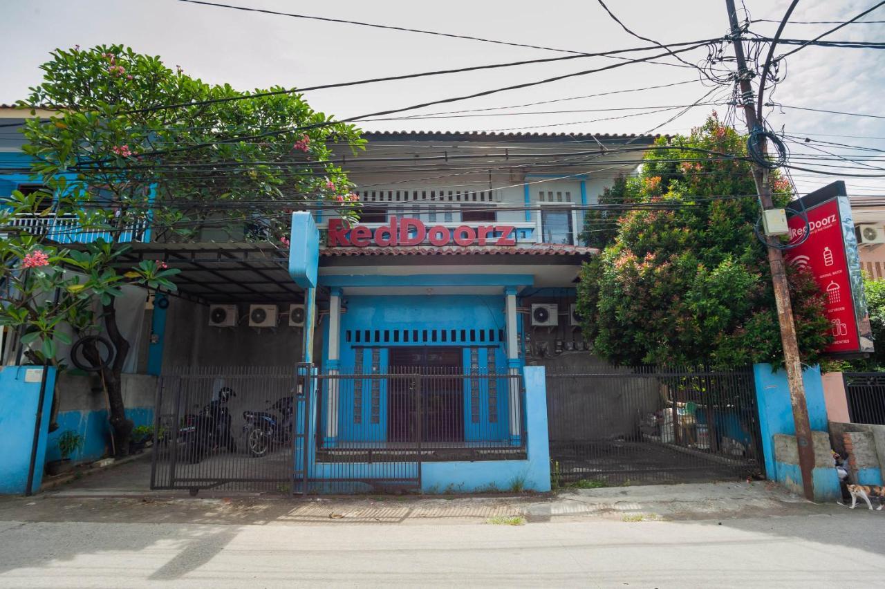 Reddoorz Near Margonda Raya 호텔 데폭 외부 사진